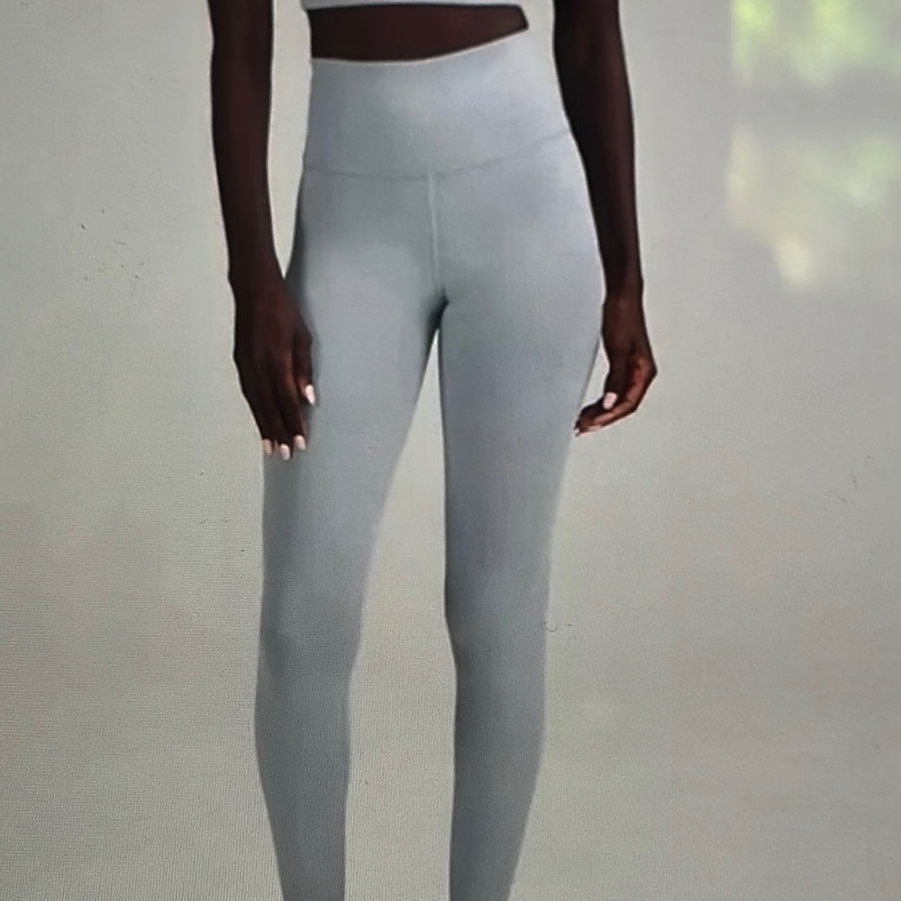NWT Lululemon Wunder Train High Rise Tight 28” inseam Size 8 Color Chambray - Picture 2 of 8